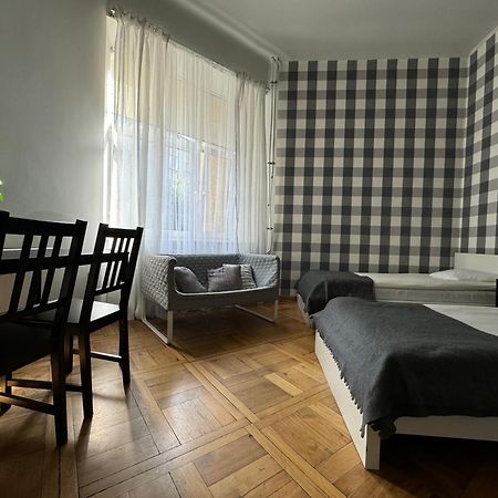 Cent Hostel Lublin Ngoại thất bức ảnh