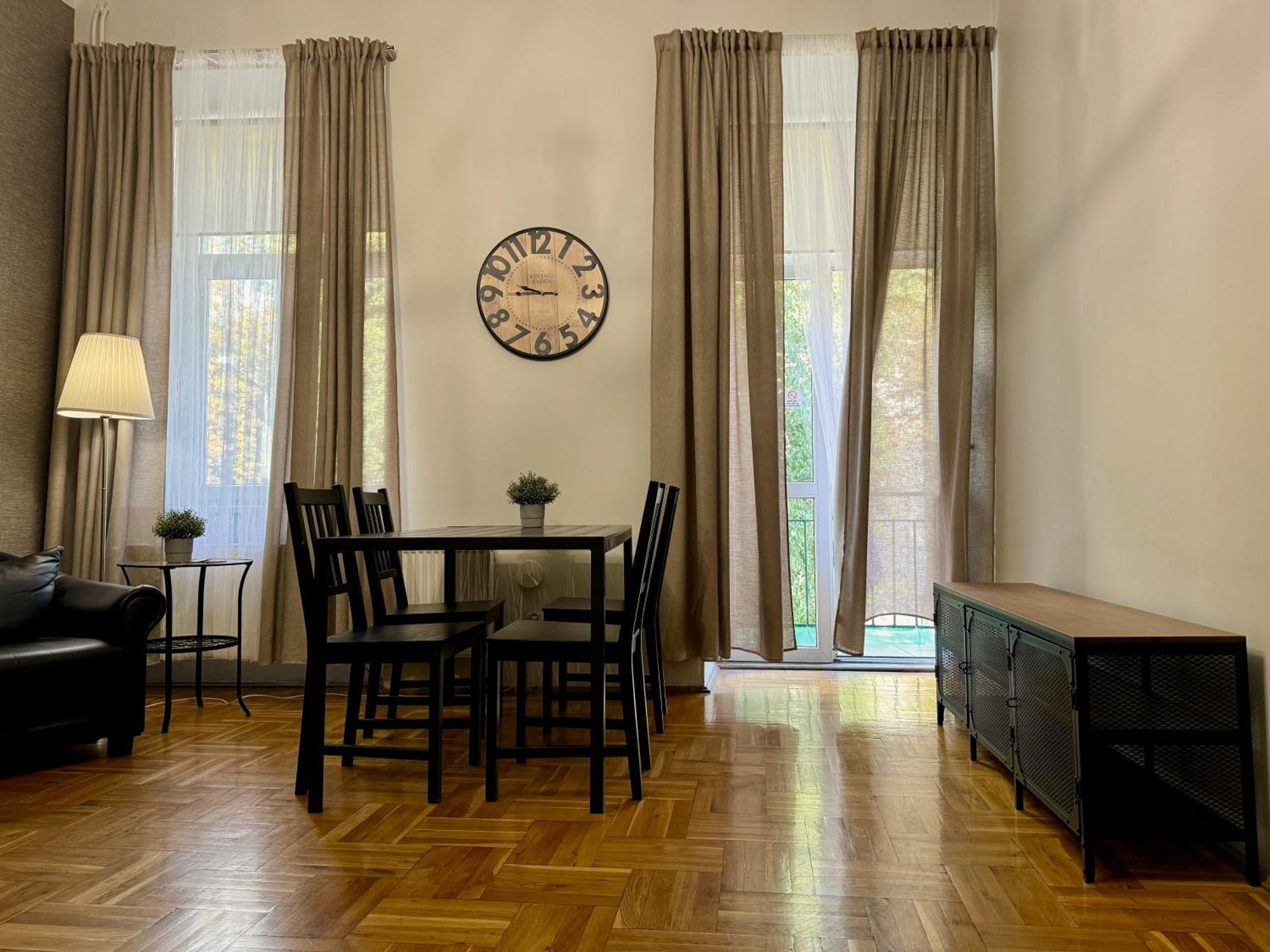 Cent Hostel Lublin Ngoại thất bức ảnh